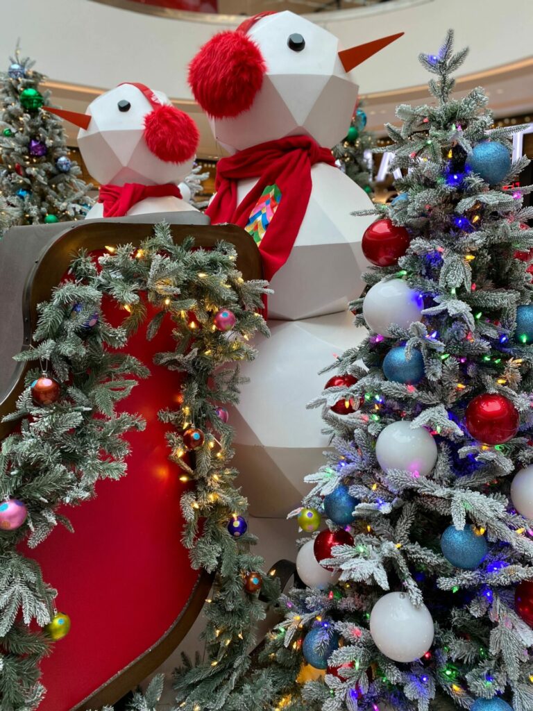 Snowman Village at the Holly Jolly Lodge, Upper Canada Mall